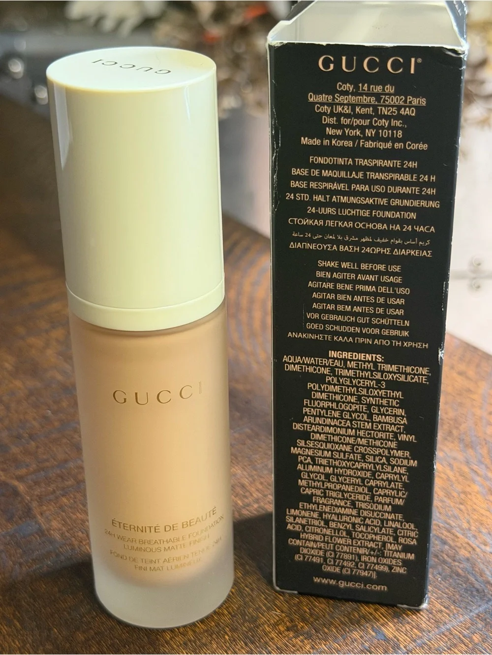 305N-medium-Gucci Éternité de Beauté 24H Wear Foundation NWB